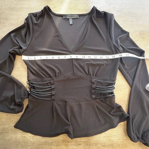 Long Sleeve Button Side Matte Jersey
Peplum Top | White House Black Market xs - Picture 5 of 7